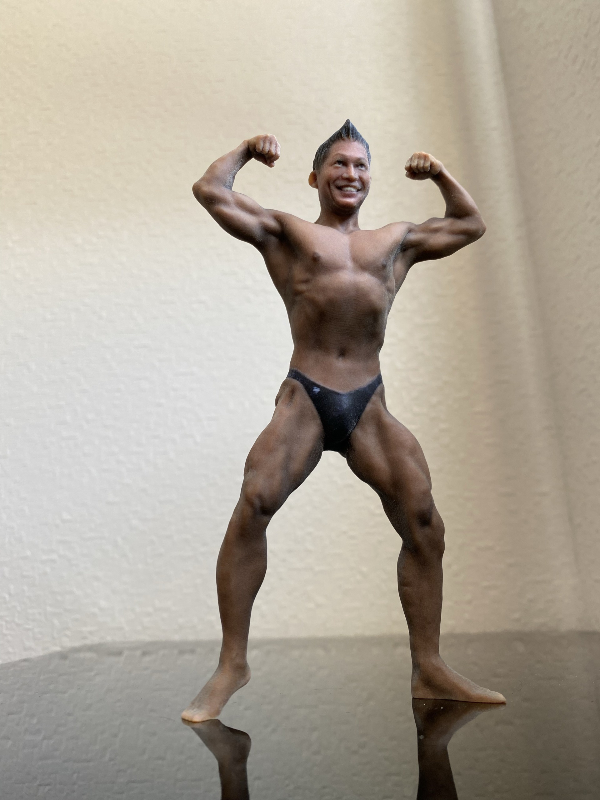 ボディビルダー初のフィギュア化 | 奈良県橿原市初のパーソナル