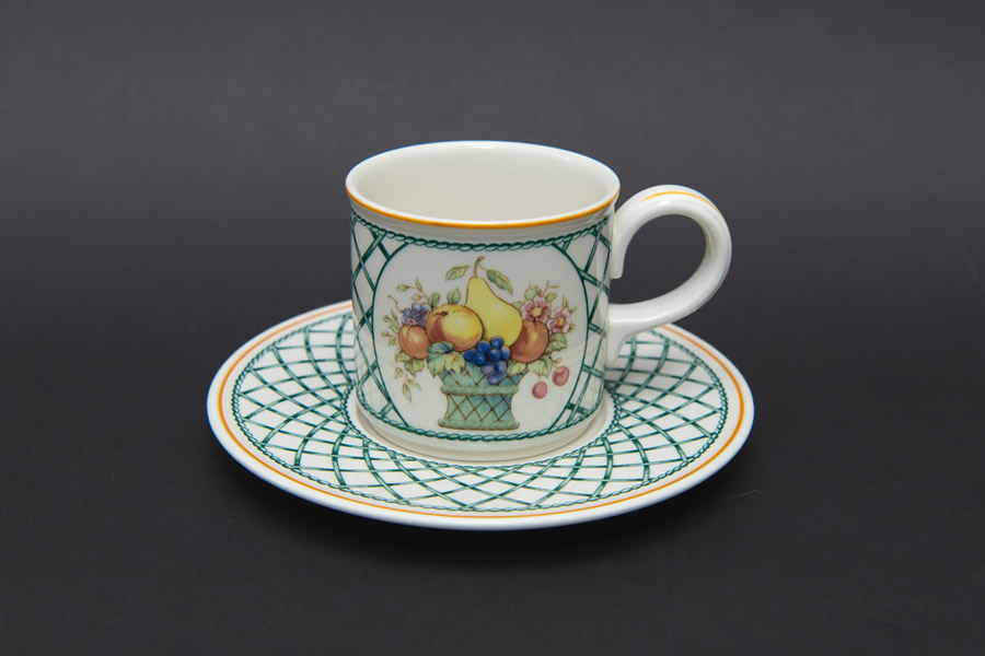 ビレロイ＆ボッホ バスケット カップ＆ソーサーを買い取りました