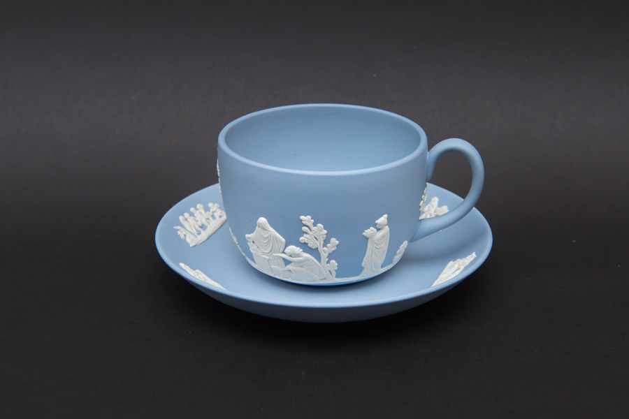 ウェッジウッド ジャスパー（ペールブルー ） ティーカップ＆ソーサー