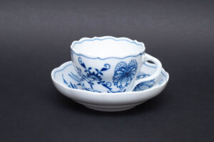 マイセン ブルーオニオン 37cmオーバルプラターを買い取りました