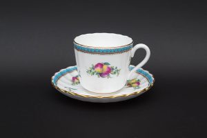 スポード トラップネルスプレイズ ティーカップ＆ソーサー（トール）を