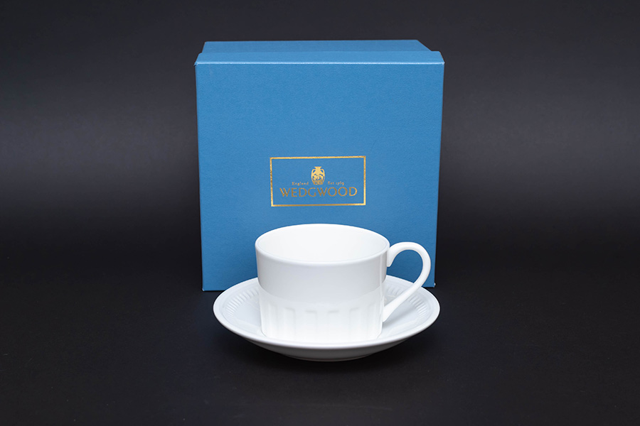ウェッジウッド コロシアム ティーカップ＆ソーサーを買い取りました