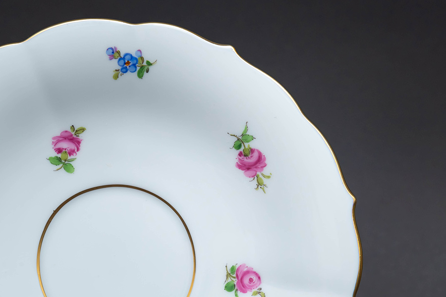 マイセン スキャタードフラワー（ローズ／忘れな草） ティーカップ