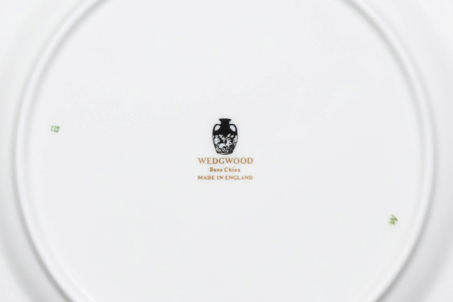 ウェッジウッド ユーランダーパウダーグリーン 20cmプレートを買い取り