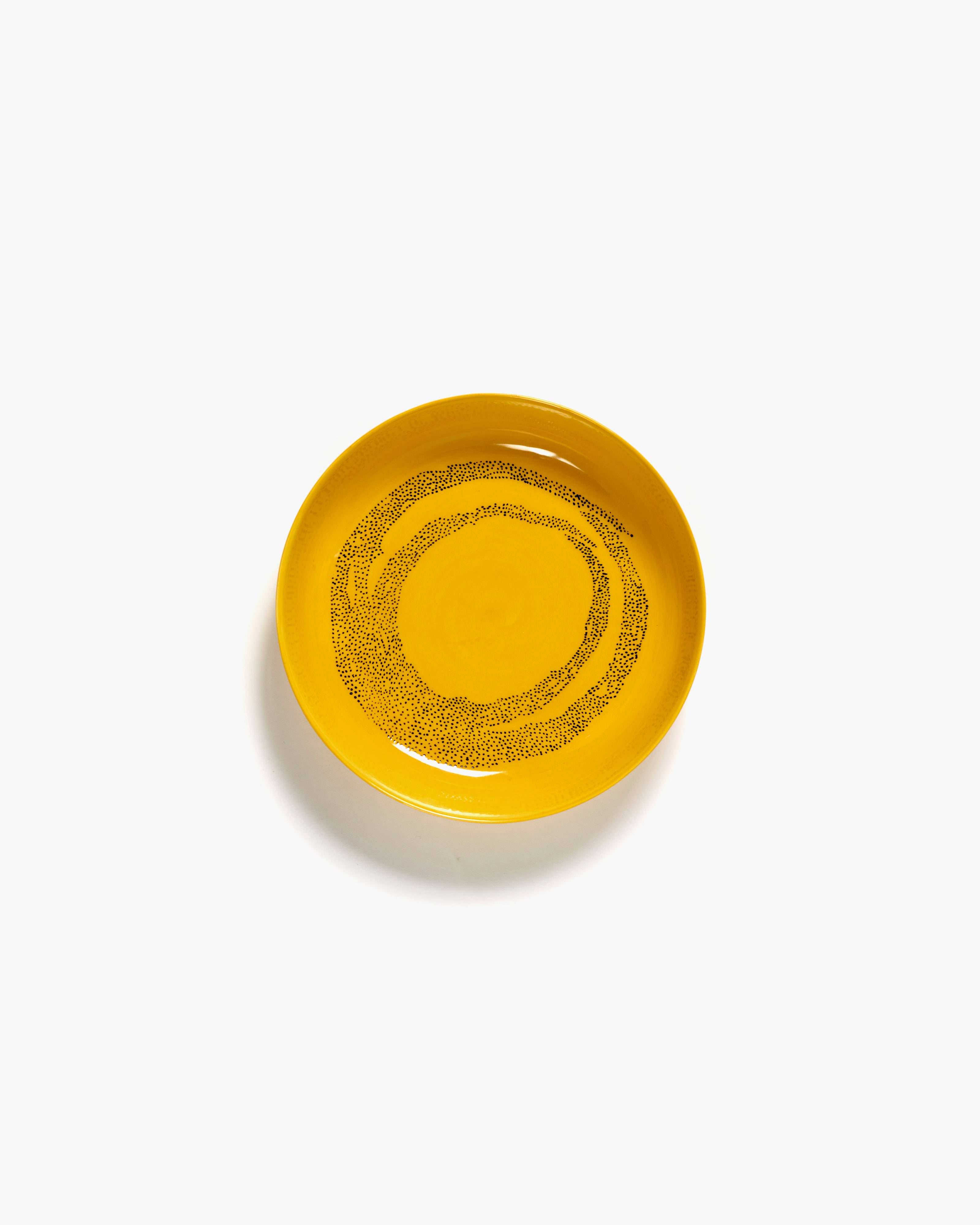 Deep plate yellow - black dots Feast – SERAX
