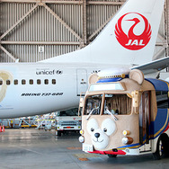 ディズニー】ダッフィーの特別機が就航！ ダッフィーバスも初便を祝福