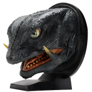 お値段12万円、抱えるほどのビックサイズ！「ガメラ（1995）」スーツ頭