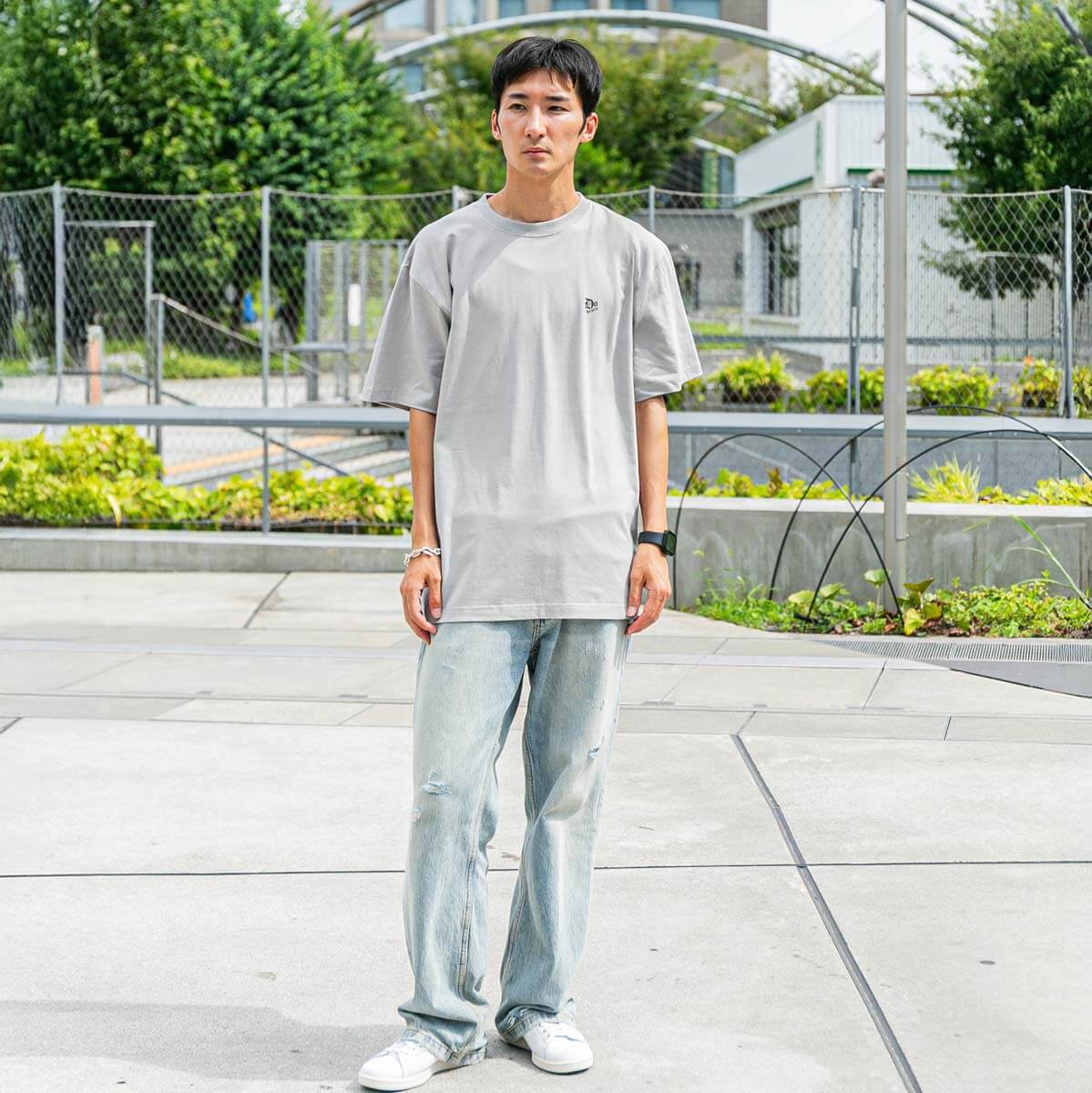 Tシャツ ドウデュース 引退記念A - 競馬グッズの通販サイト ノーザン