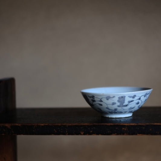 青花 古染付 新渡染付 – 逢季荘