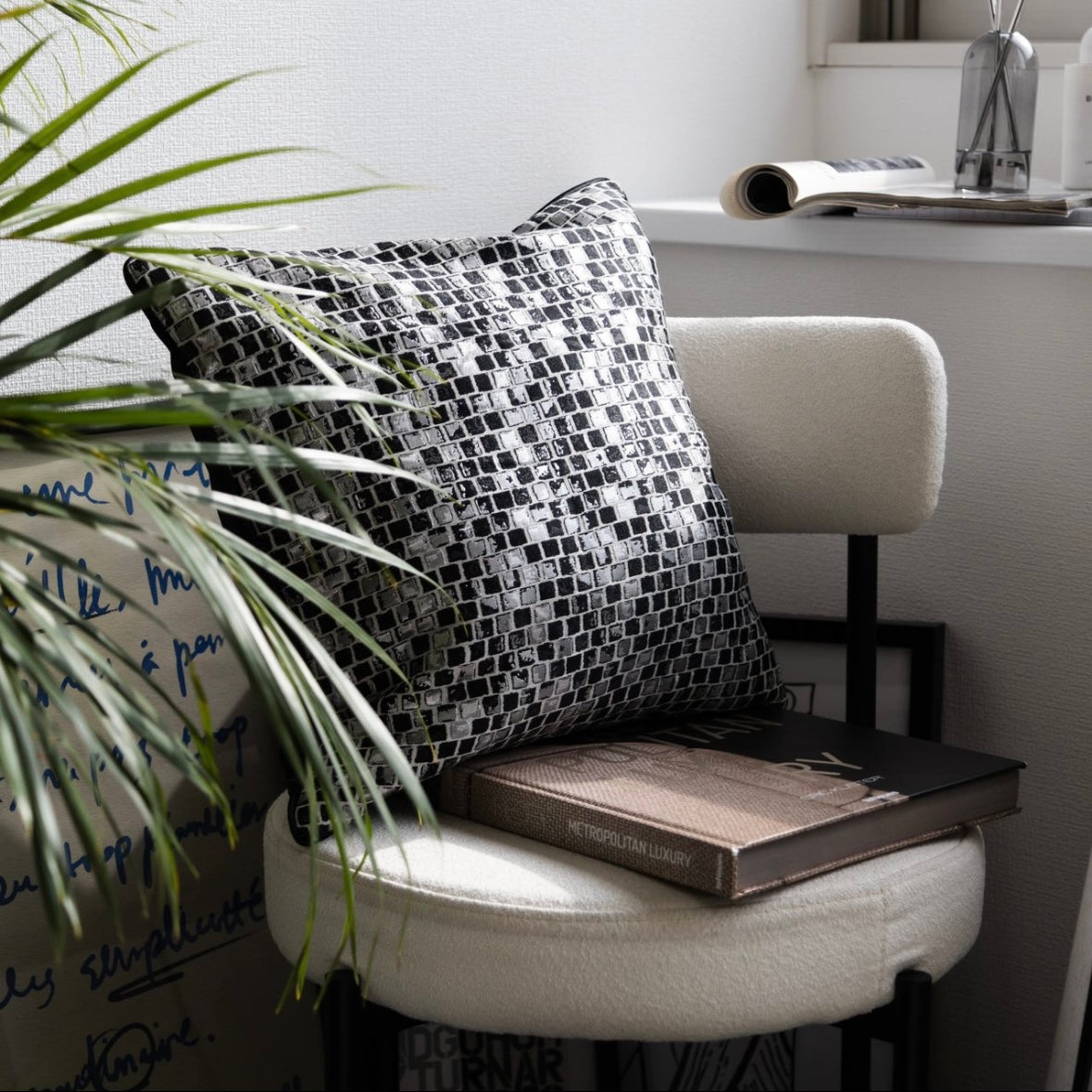 サテンジャガードクッションカバー