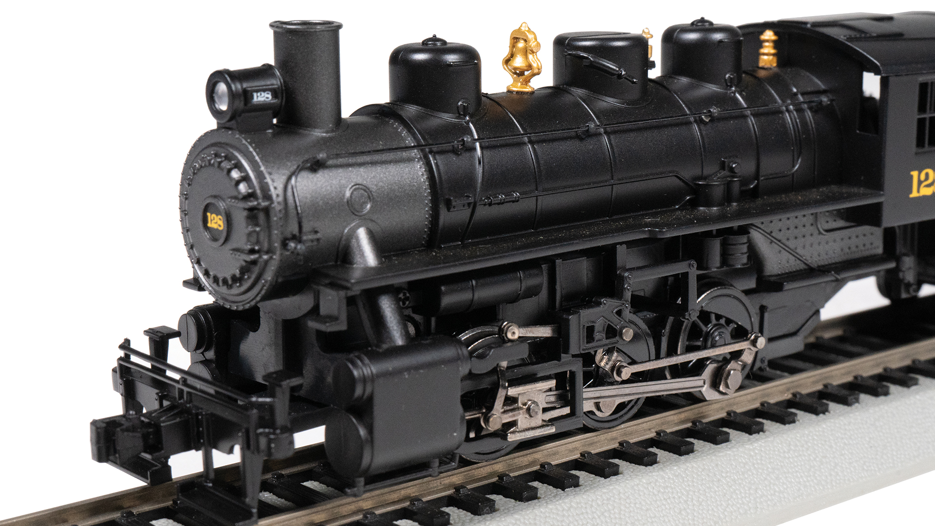 USRA 0-6-0 w/ Smoke & Slope Tender - Chesapeake & Ohio® #128