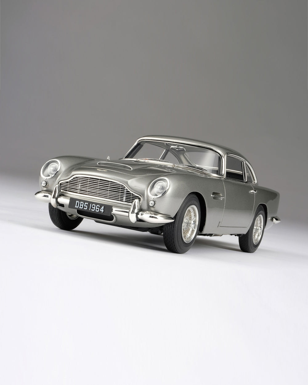 Aston Martin DB5 Vantage - 1:18 Scale – CD Shop | Classic Driver