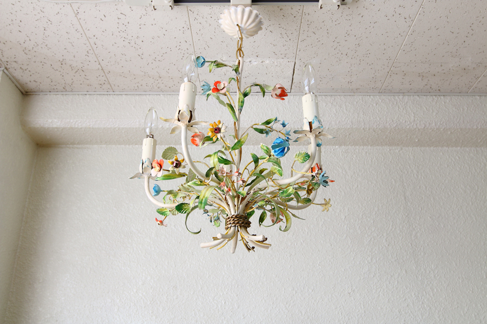 シャビーシック フラワーデコレーションシャンデリア(5灯