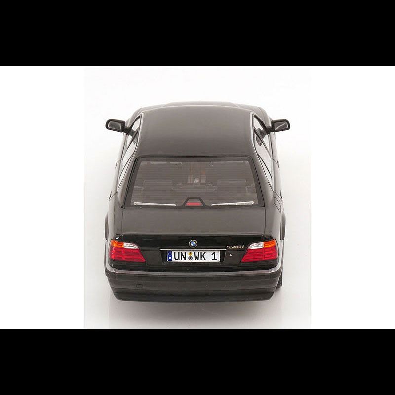 GAZOOショッピング BMW 740i（E38） 1994（1／18）: クルマ関連 GAZOO