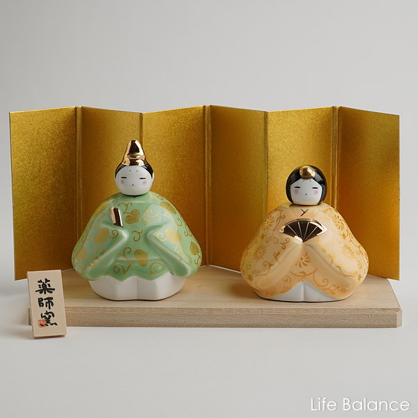 楽天市場】陶器 ひな人形 小さいお雛様 薬師窯 彩絵花錦雛（桃色） お