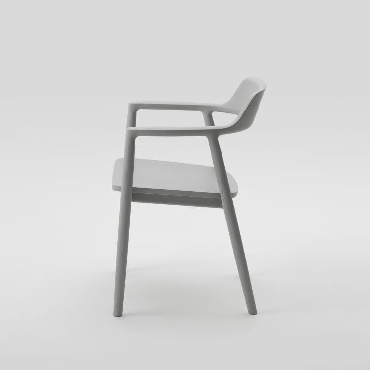 ヒロシマ アームチェア (板座 / オーク / ライトグレー) | マルニ