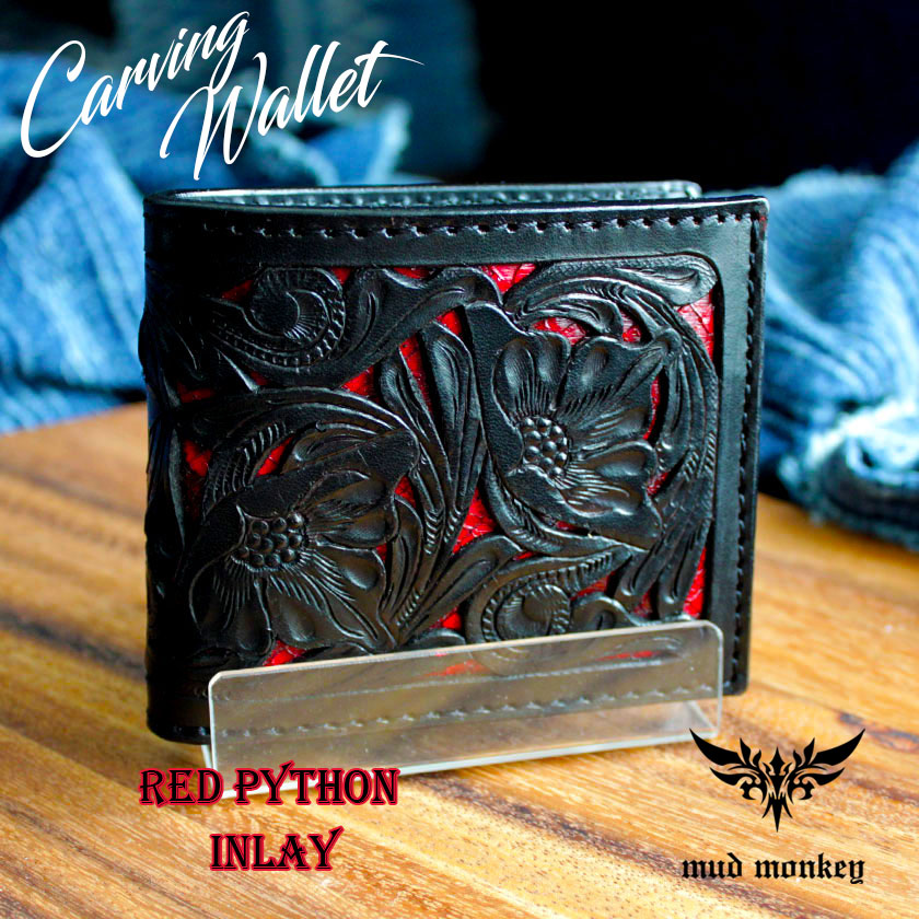 カービングショートウォレット/透かし彫り二つ折り財布/レッドパイソン