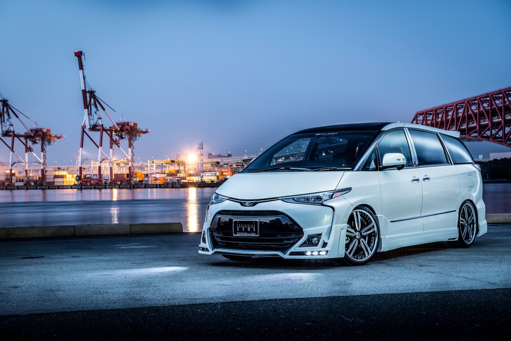 M'z SPEED 【未塗装品】[50系 エスティマ アエラス 4型]グレースライン