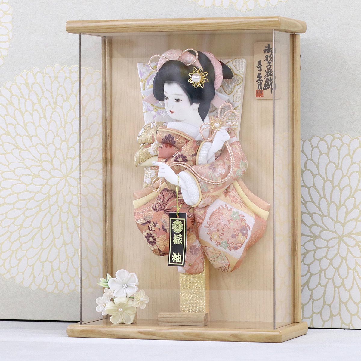 久月 羽子板 お祝い 初正月 8号 壁掛け 額飾り 金彩振袖 モカ 板木目