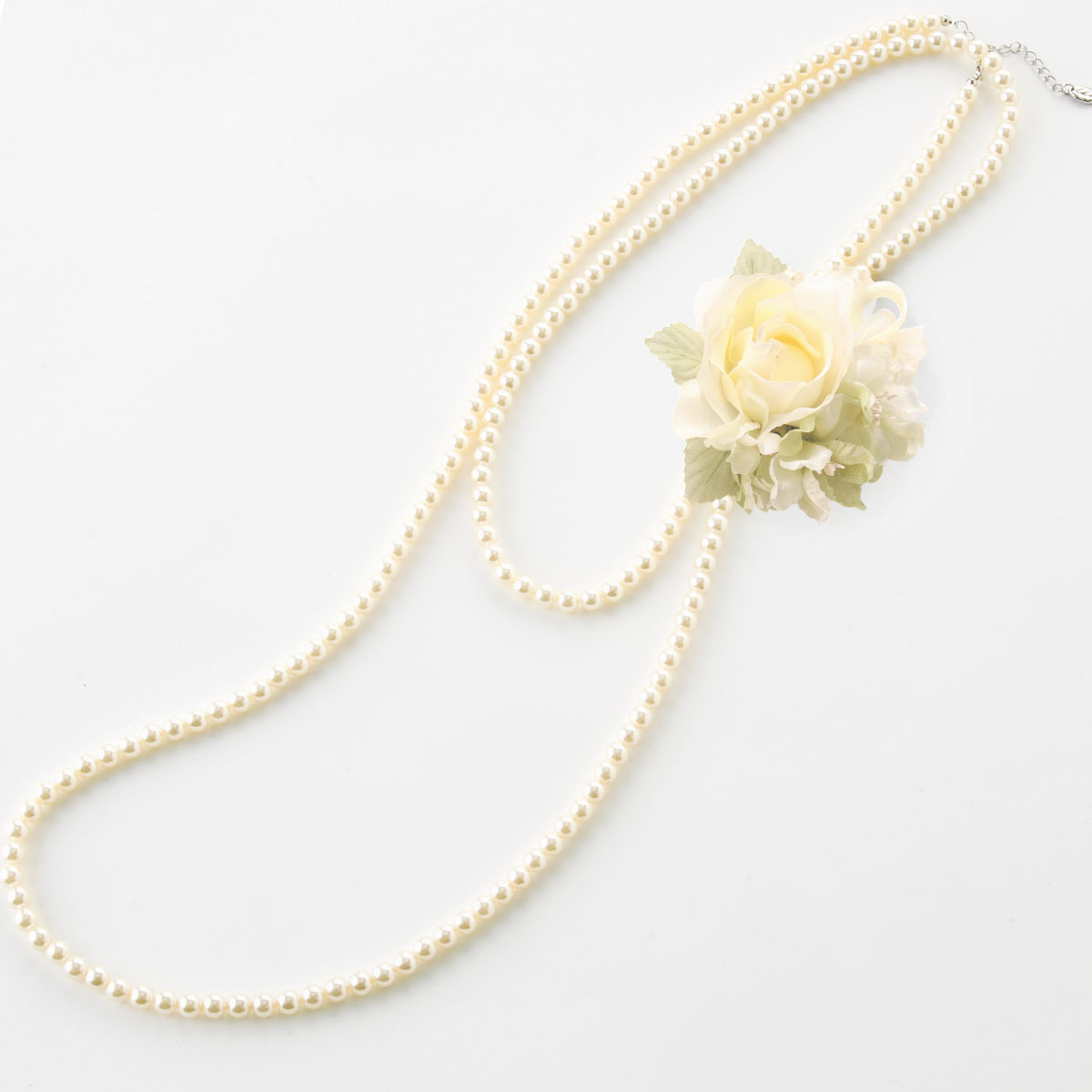 MisshKissh（ミッシュキッシュ） コサージュ ブローチ ネックレレス