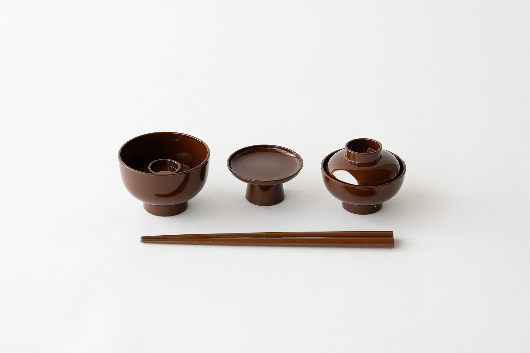 仏膳セット 略式 茶色 樹脂製 コンパクト 19.5センチ モダン 仏器膳