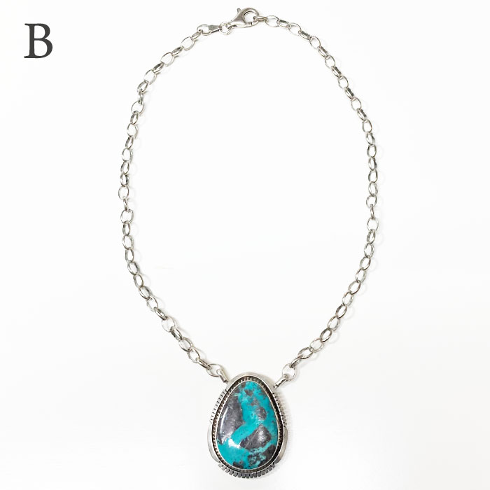 インディアンジュエリー ナバホ キングマンターコイズ ペンダント