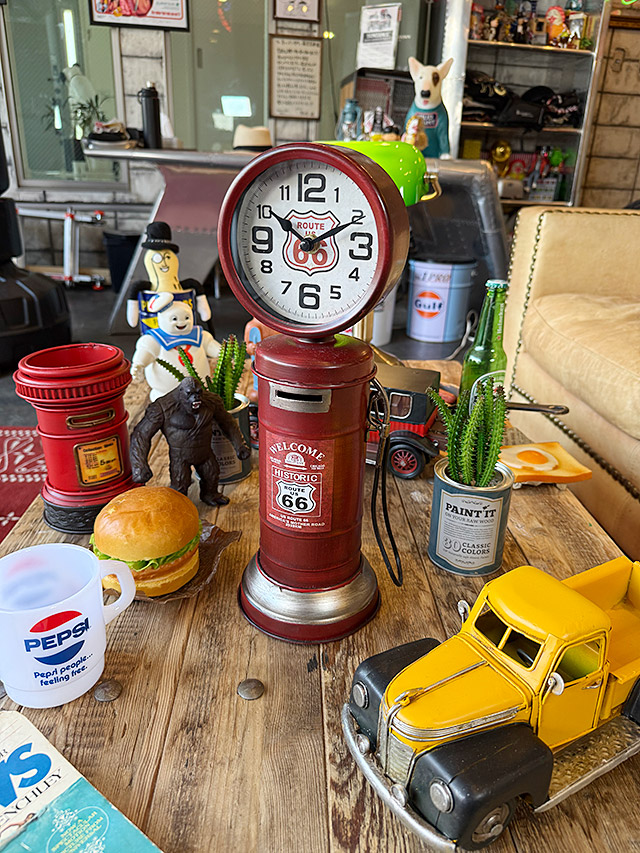 ルート66 ガスポンプ バンク＆クロック ブリキオブジェ 貯金箱