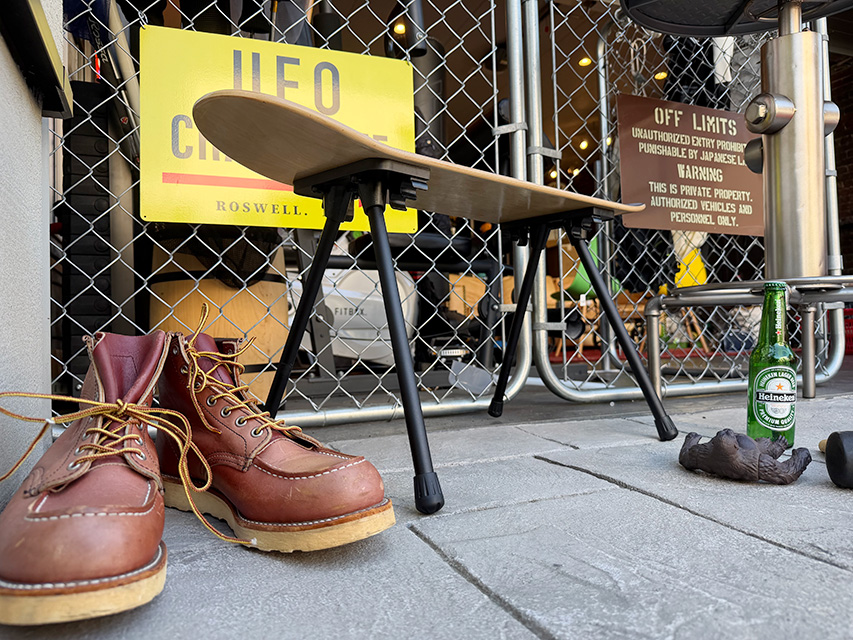 スケートボードデッキ フォルディングチェアー （ベティ・ブープ