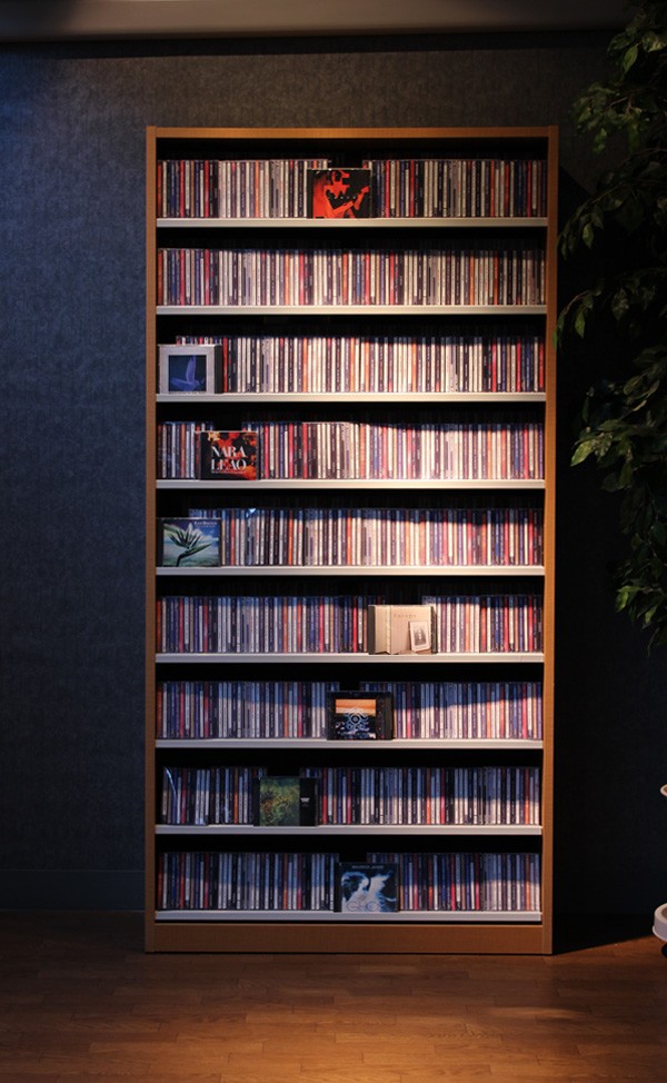 CD屋さんのCDラック CD収納 大容量 963枚 前後棚 幅59cm 日本製 : 収納