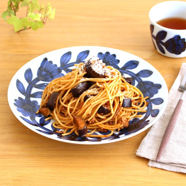 2/25はポイント10倍／ 波佐見焼 西山窯 daisy デイジー プレート 22cm