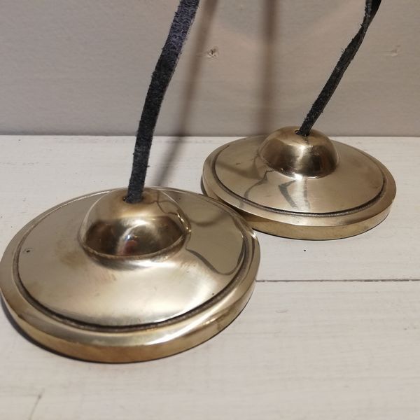 ティンシャ ネパール フィンガーシンバル 民族楽器 瞑想 ヨガ チベタン