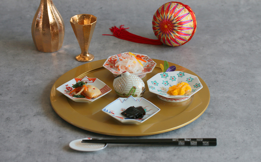 鹿にモミジ紋 八角型 豆皿 10.5cm 有田焼 // 和食器 食器 小皿