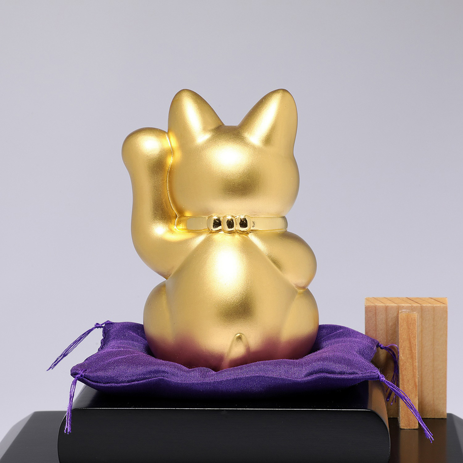 招き猫 Lサイズ｜純金製置物/ガラスケース 造幣局刻印品 : HIKARI
