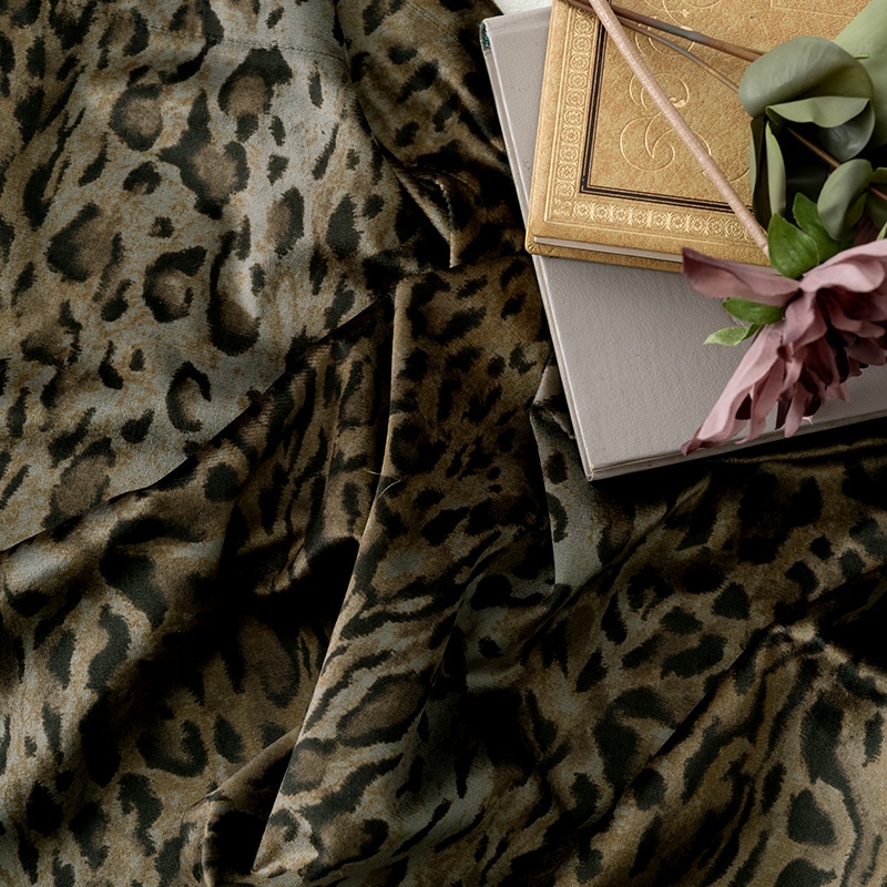 友安製作所 カーテン ヒョウ柄 おしゃれ ベロア オーダー 幅50〜100cm