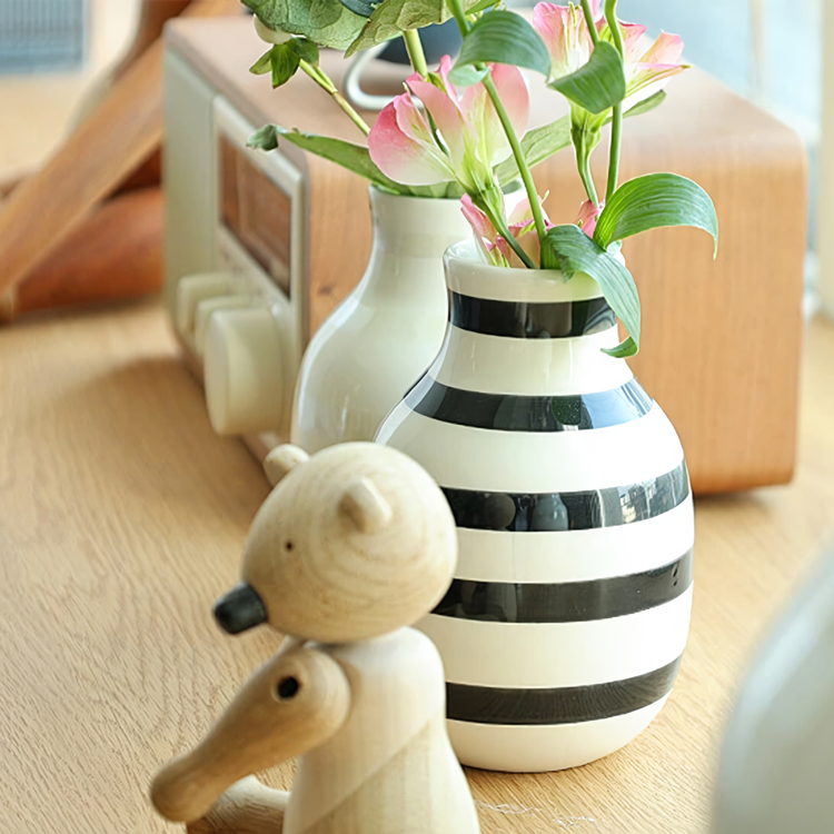 Kahler(ケーラー) オマジオ フラワーベース／高さ12.5cm Omaggio 花瓶