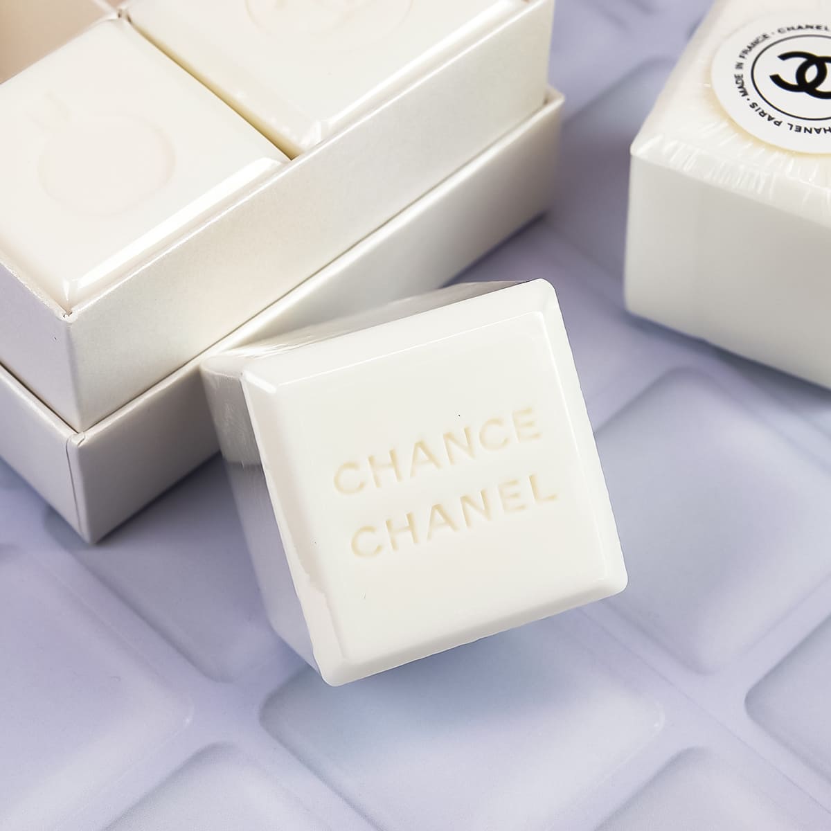 特別限定品 シャネル チャンス オーフレッシュ 石鹸 CHANEL オー