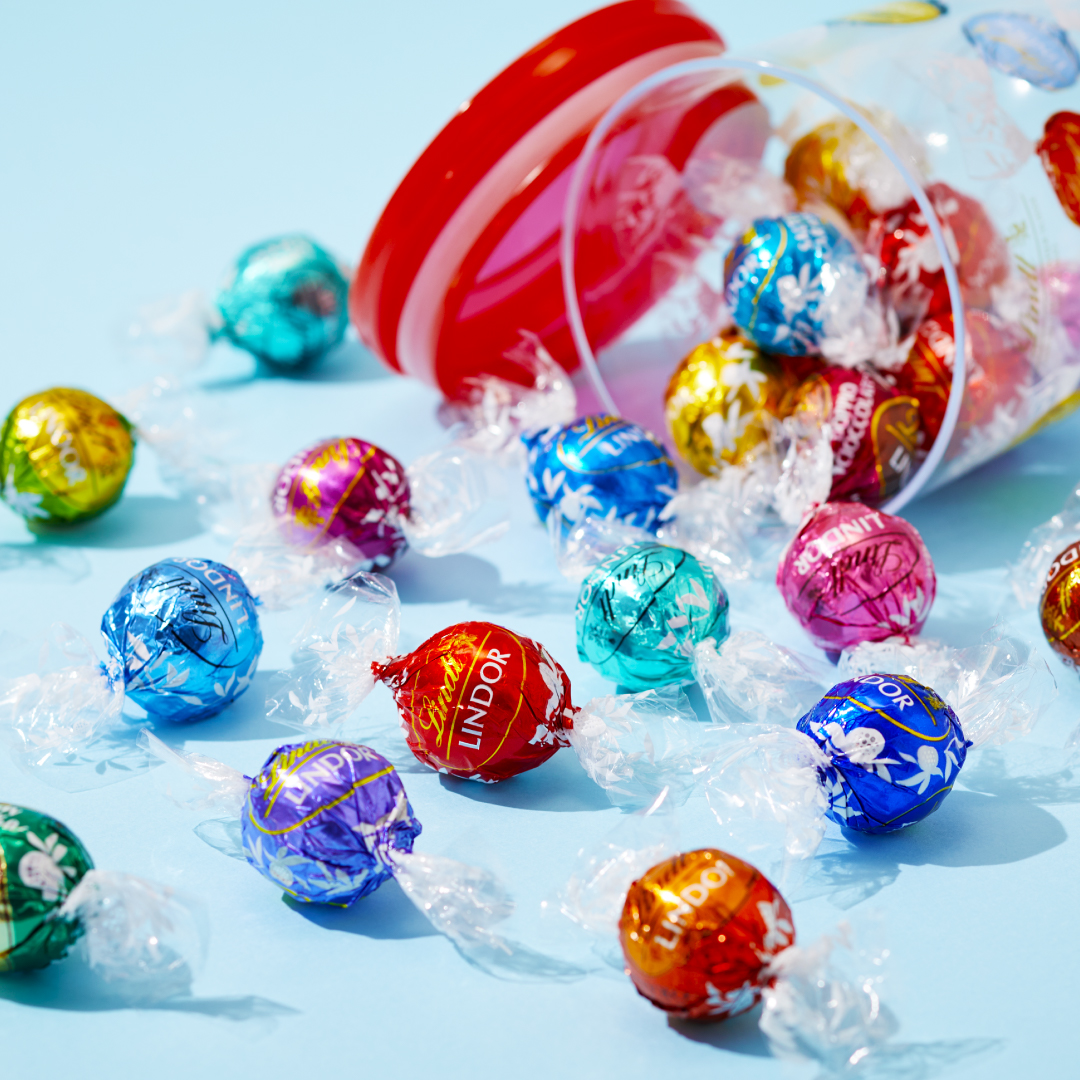 リンツ（Lindt） リンドール 24個 & キャニスター セット : リンツ