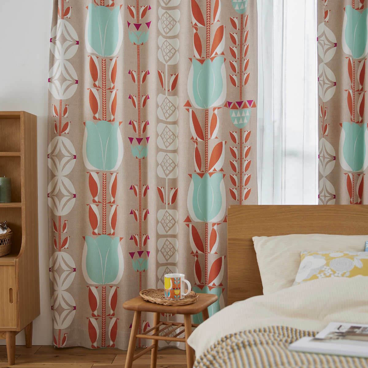 スミノエ カーテン 遮光3級 チューリッペン 100×135cm 1枚入り