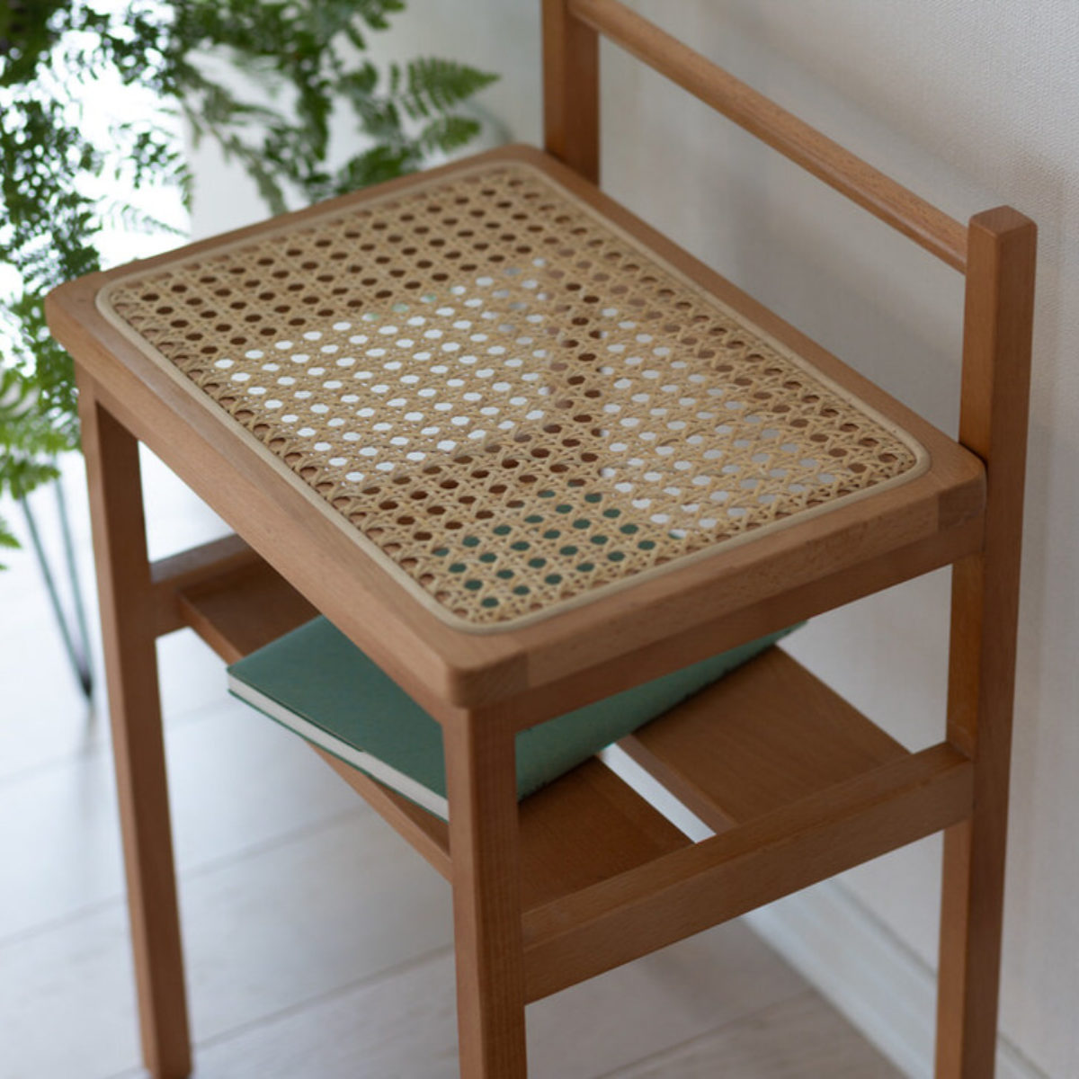 弘益 Mash サイドテーブル ラタン 高さ53cm 天然木 （ 椅子 サイド