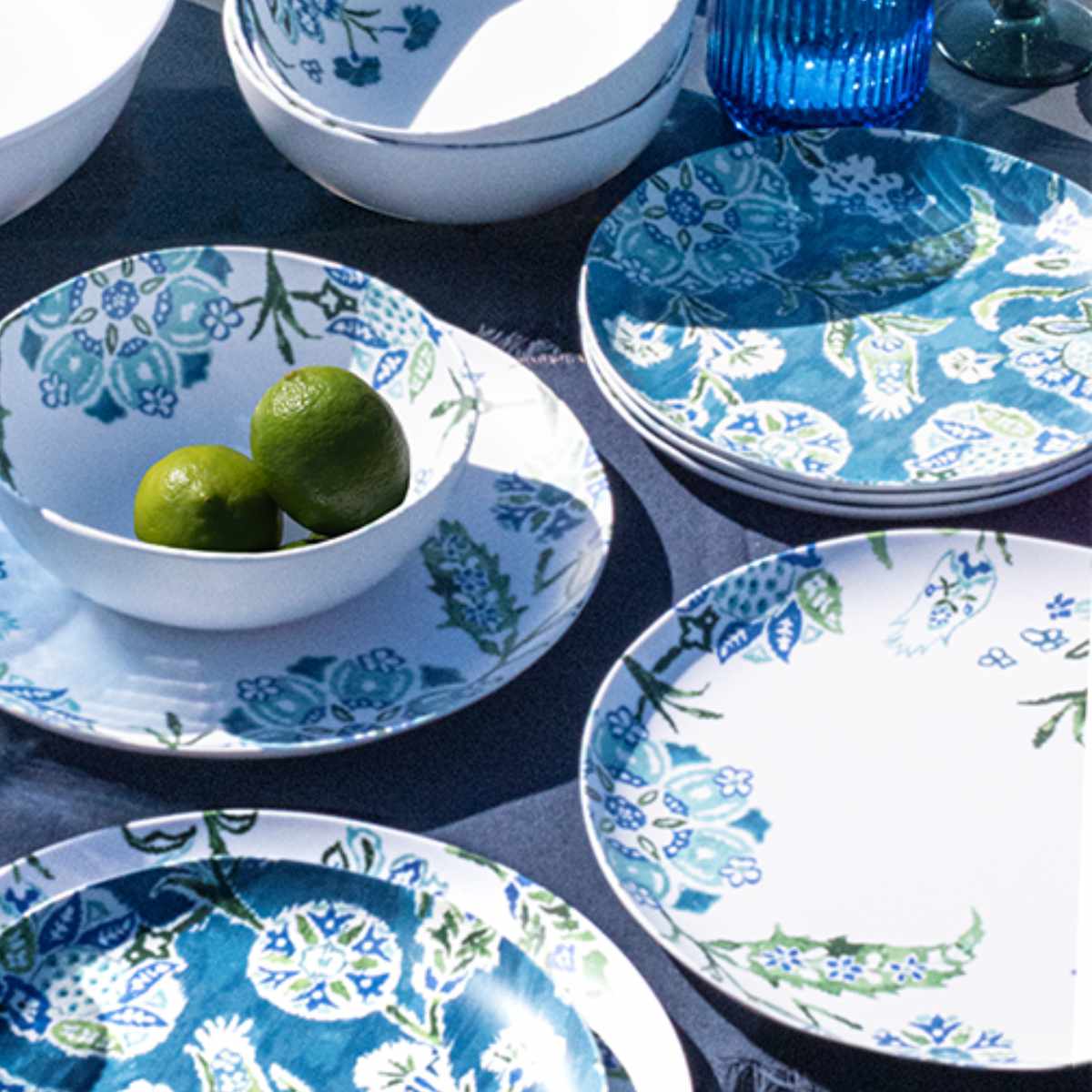 プレート 22cm HANA IKAT （ 食洗機対応 皿 お皿 中皿 パスタ皿