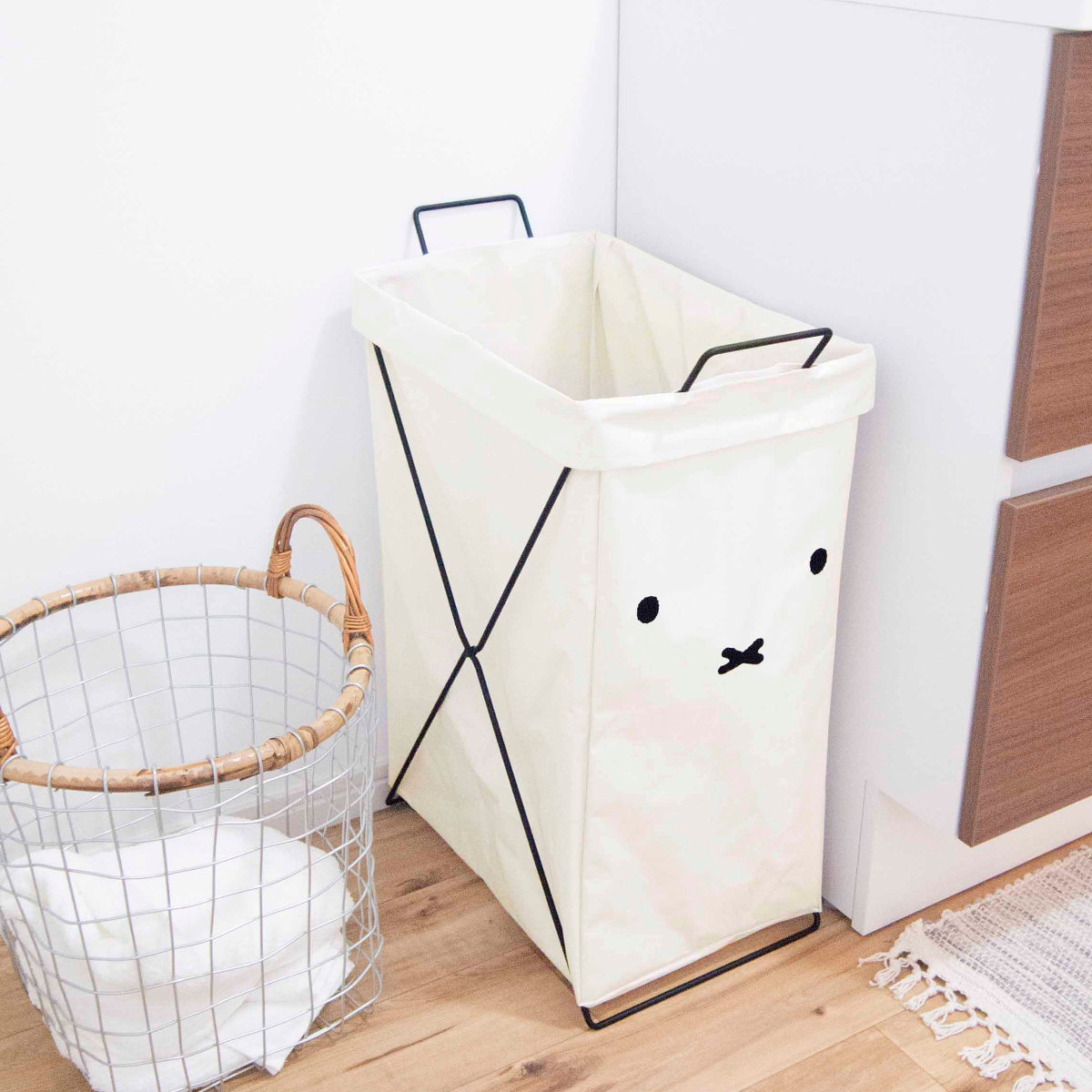 オカトー ランドリーバスケット miffy boris 折り畳み式 縦置き