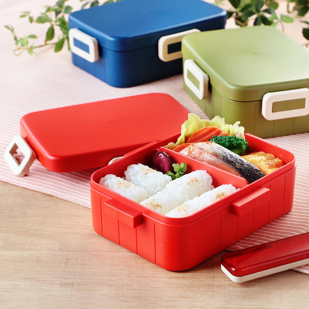 スケーター お弁当箱 1段 抗菌 4点ロック 650ml レトロフレンチ