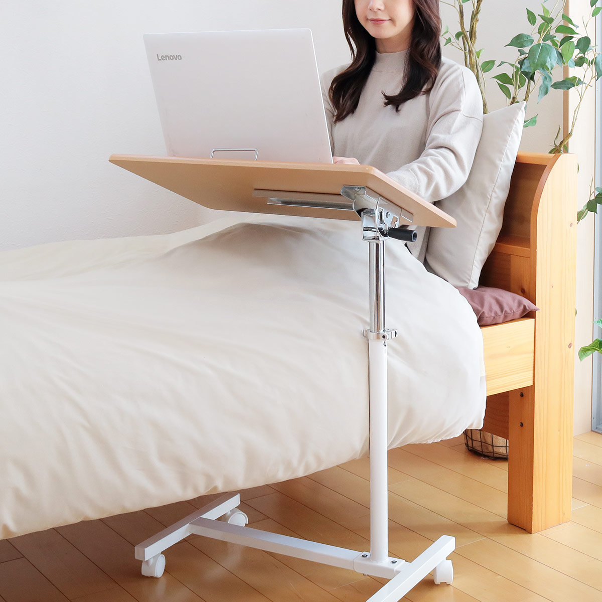 サイドテーブル 高さ64〜98.5cm 角度調整 高さ調整 キャスター付き