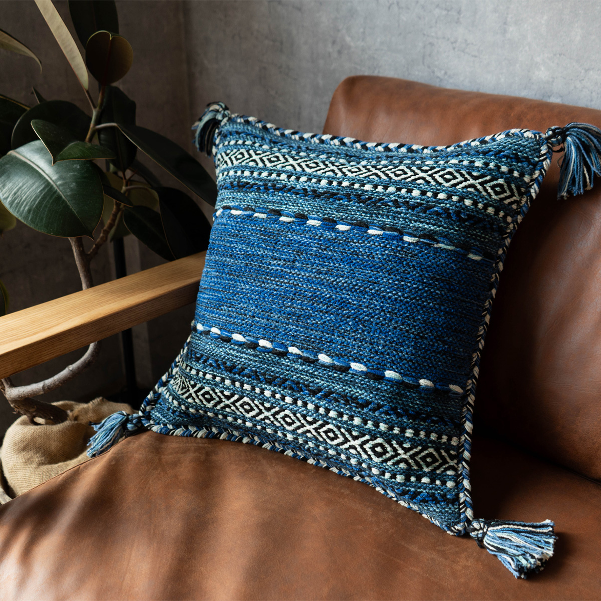 サヤンサヤン クッションカバー キリム 45×45 綿 混 おしゃれ 洗える