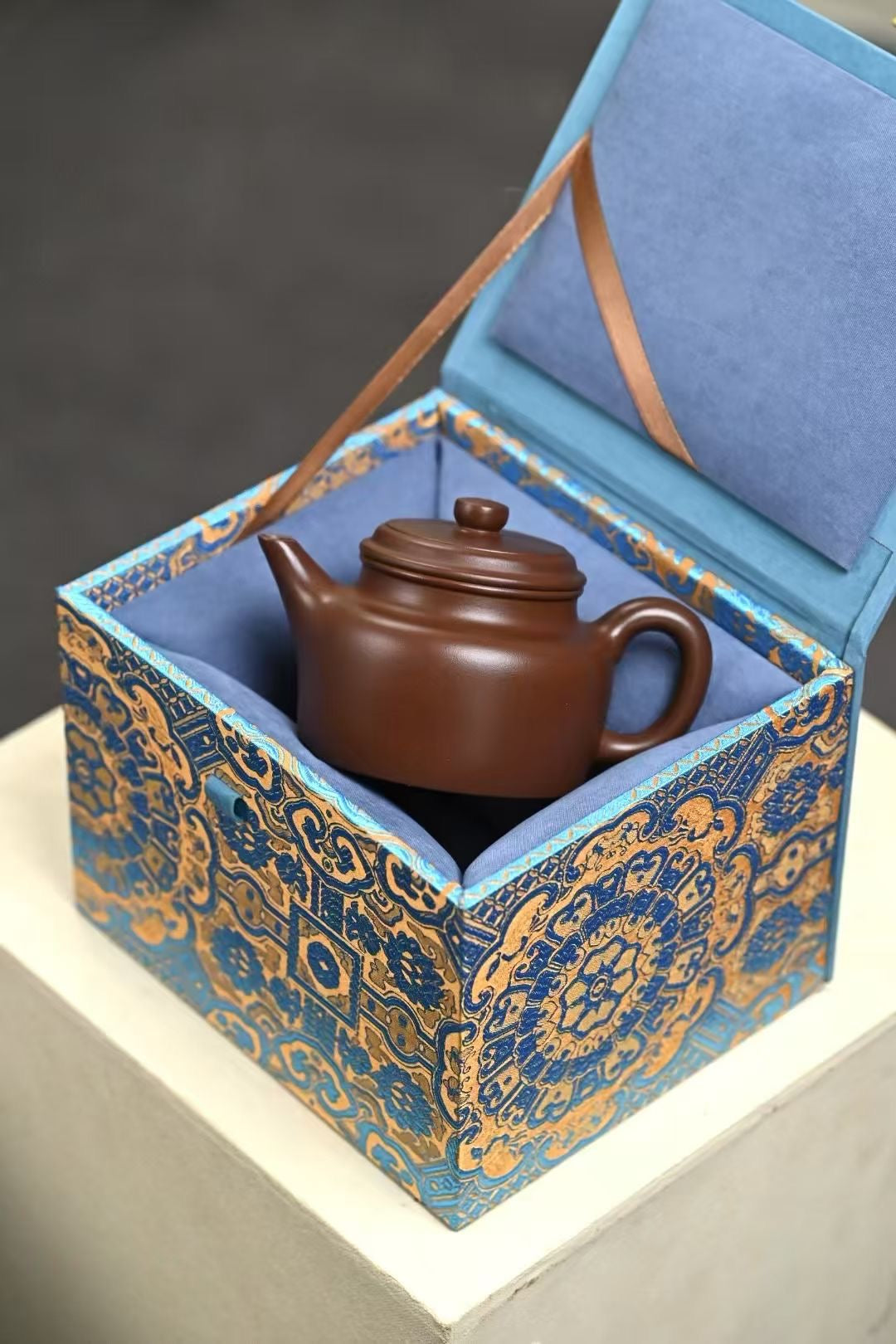 宜興紫砂壷（中国茶器）『剣流徳中』 – 紫砂庵