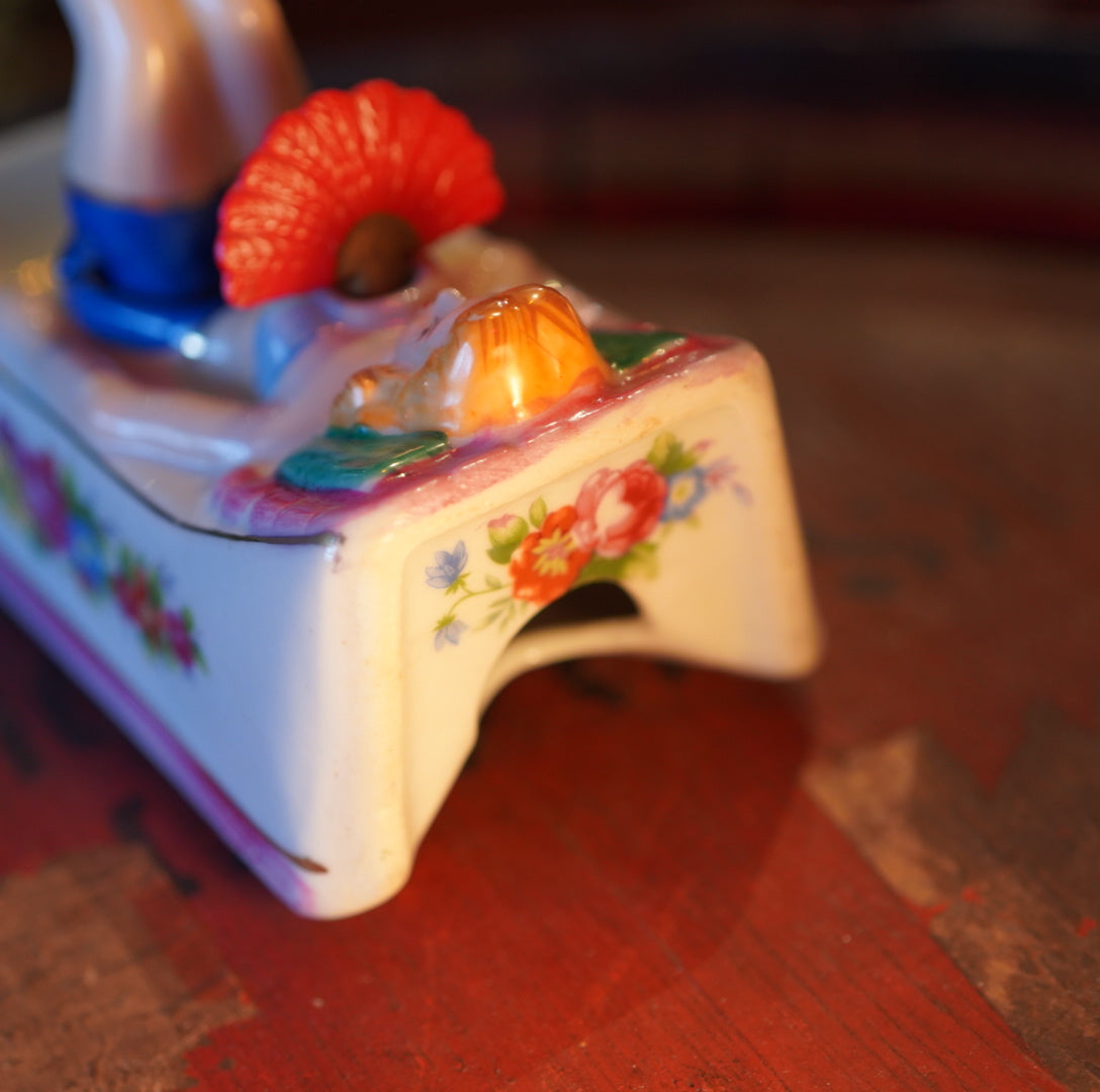 50's ピンナップガール アッシュトレイ – SK OLDIES