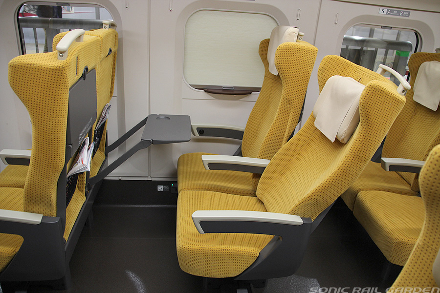 座席探訪 JR東日本 E6系新幹線 秋田新幹線「スーパーこまち