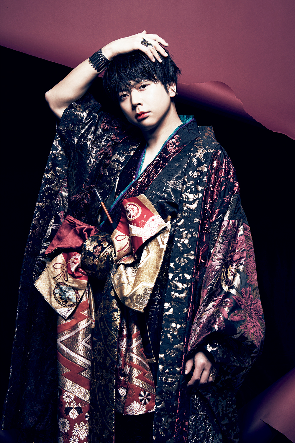 Perfumeが表紙を飾る『装苑』2026年3月号は衣装特集！増田貴久（NEWS