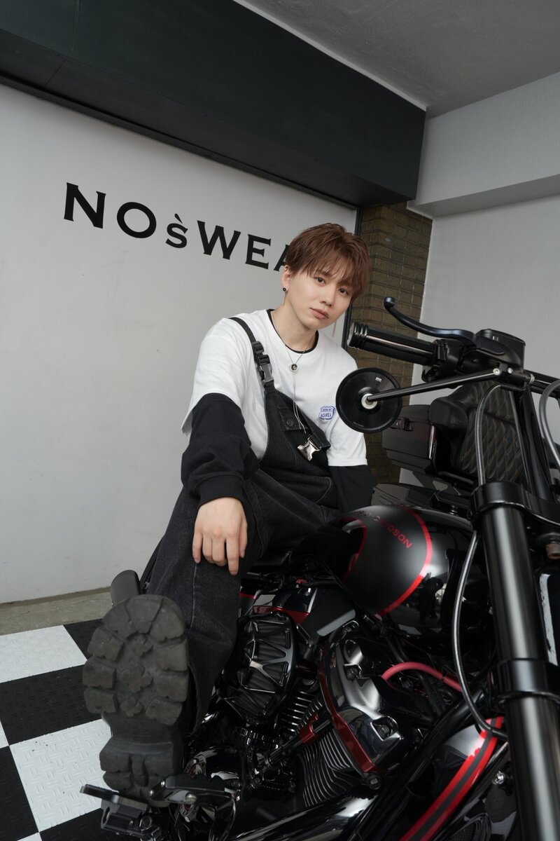Da-iCE花村想太のバイク愛が炸裂」プロデュースブランド“NOśWEA”が初の