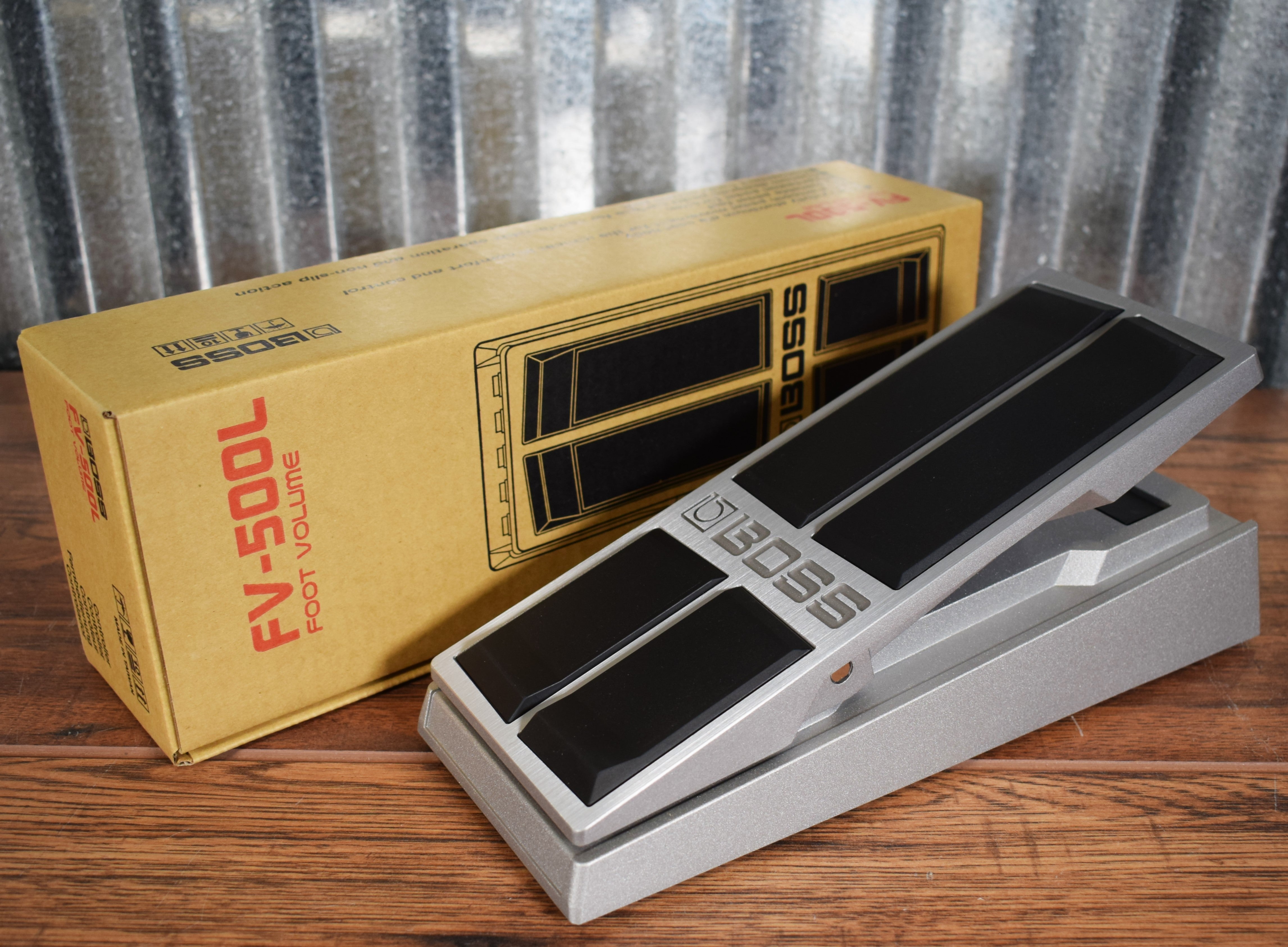 Boss FV-500L Low Impedance Foot Volume Guitar Bass Keyboard Effect